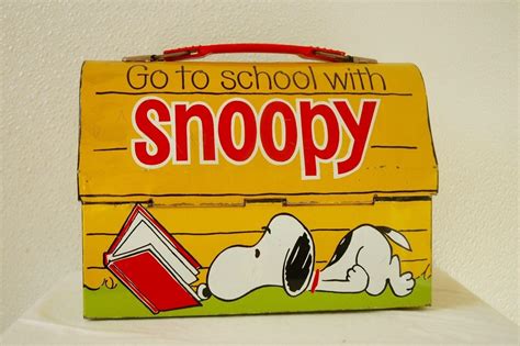 1968 snoopy metal lunch box|peanuts lunch box 1970s.